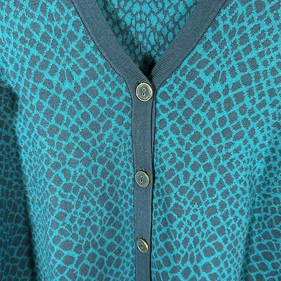 Isaac Mizrahi Live Blue Abstract Print Long Line Button Down Cardigan Size 1x - Picture 2 of 7